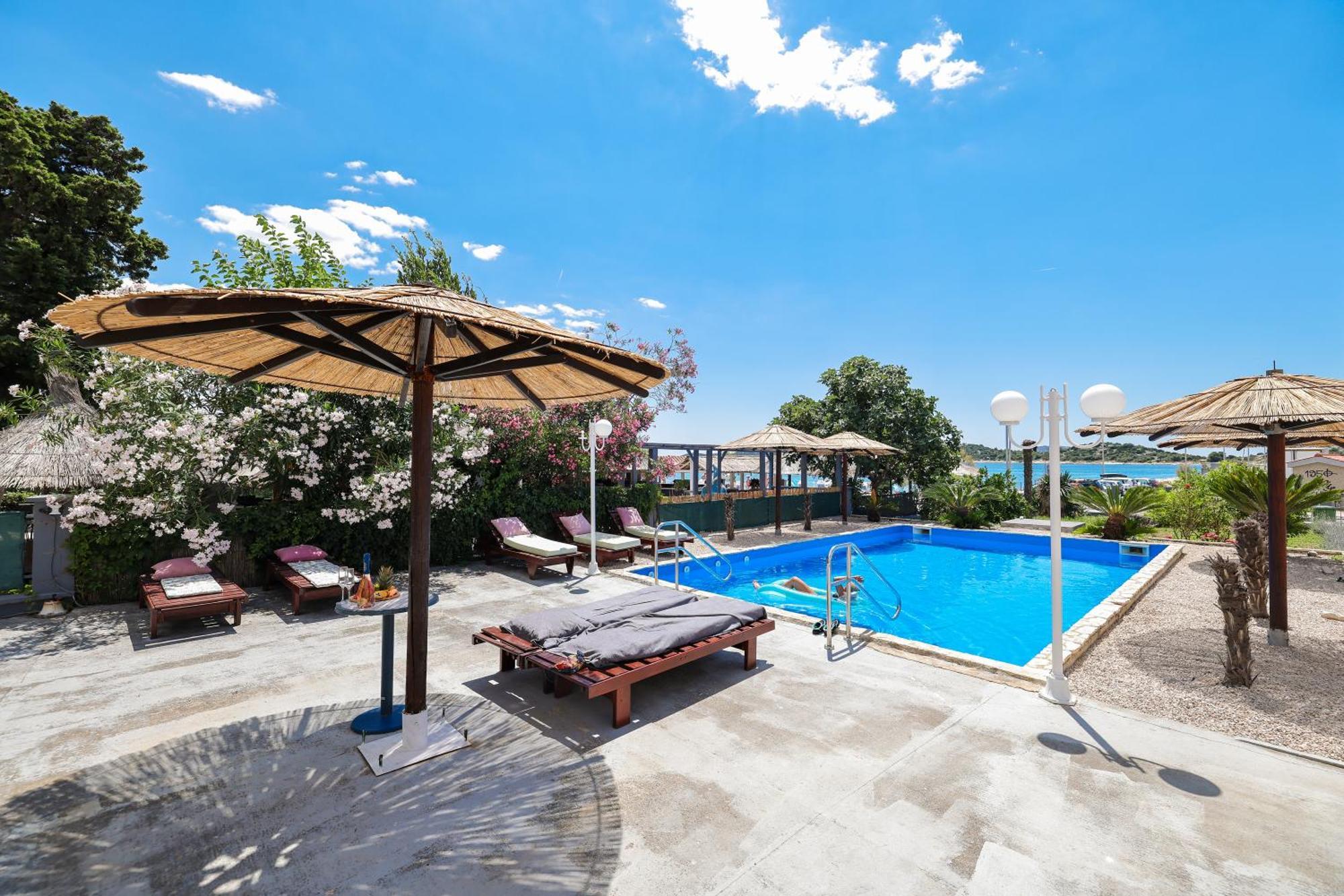 Villa Lana Tribunj  Bagian luar foto